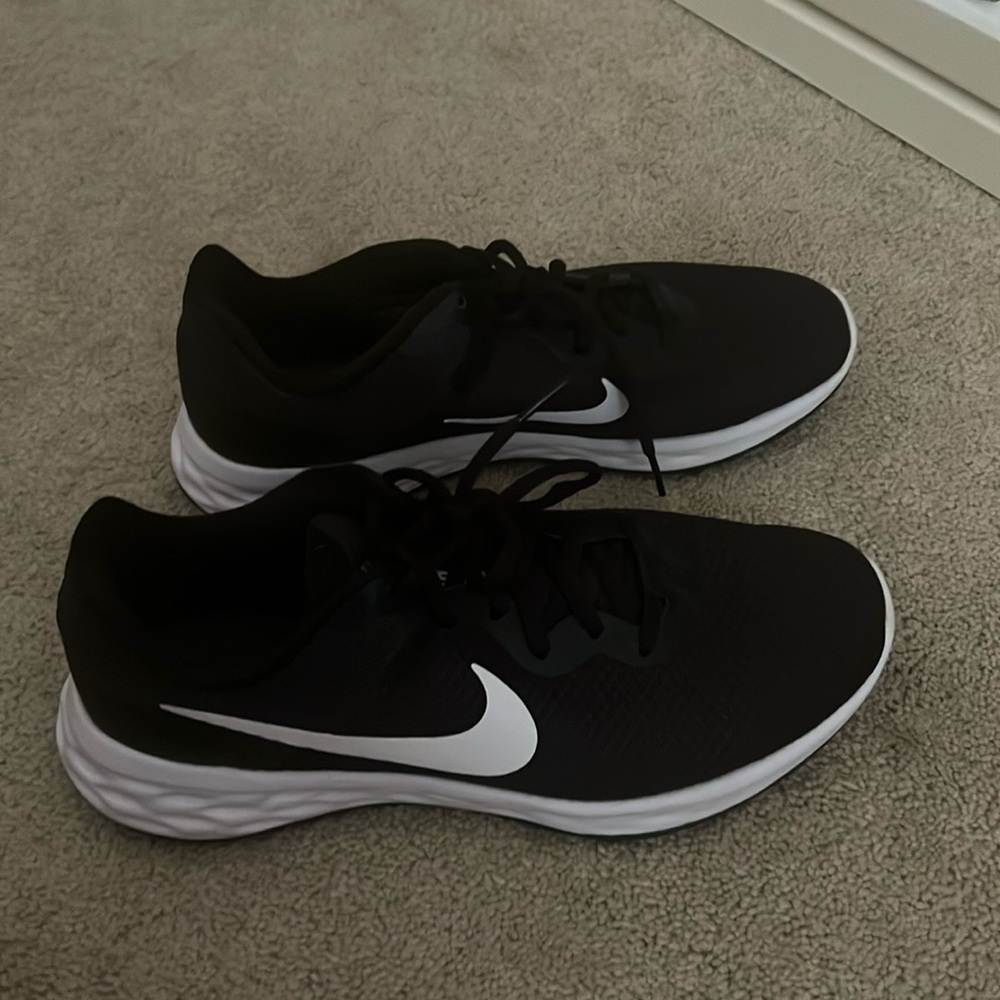Nike black shoes